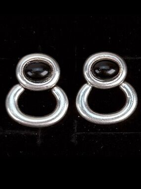 Vintage Silvertone with black center hinged pierced earrings